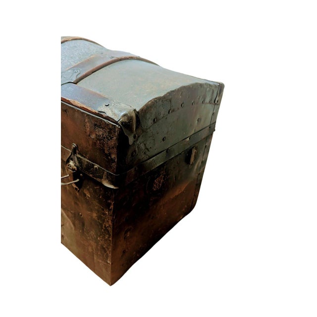 Victorian Antique Victorian Dome Top Steamer Camel Back Trunk For Sale - Image 3 of 11