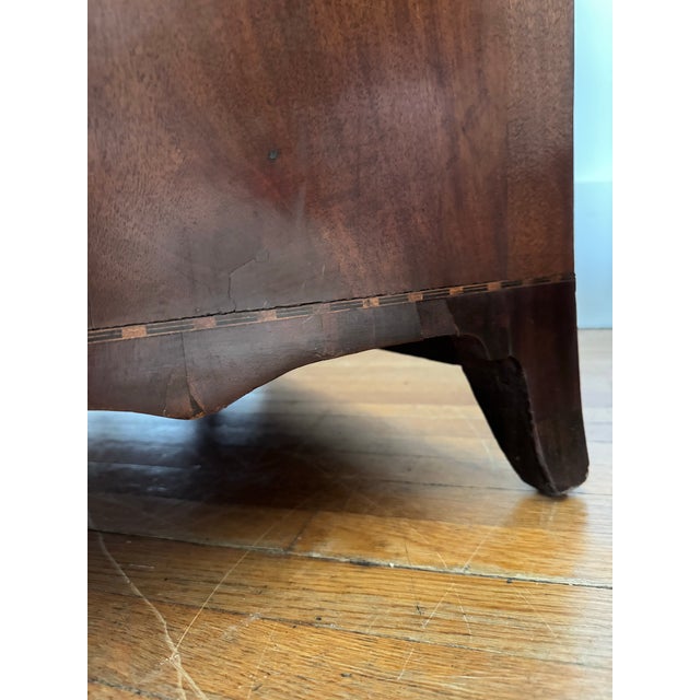 Early 1800s English Georgian Mahogany Bachelors Chest For Sale - Image 10 of 10