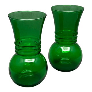 Vintage Pair of MCM Anchor Hocking Forest Green Ribbed Vases For Sale