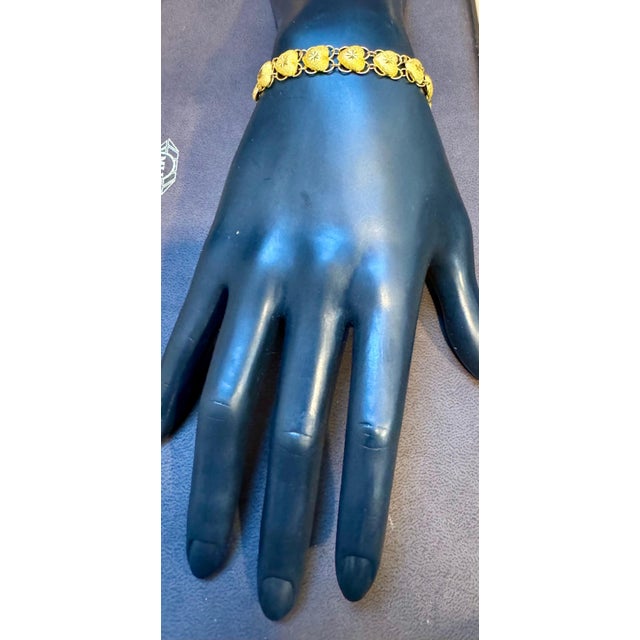 Heart Link 24 Karat Pure Yellow Gold Solid Bracelet, 16.5 Gm, 6.8 INCH For Sale - Image 9 of 18