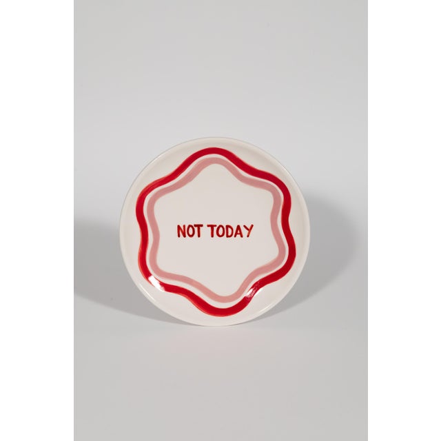 Talk of the Table Artisanal Plate Set- Set of 2 For Sale - Image 9 of 15