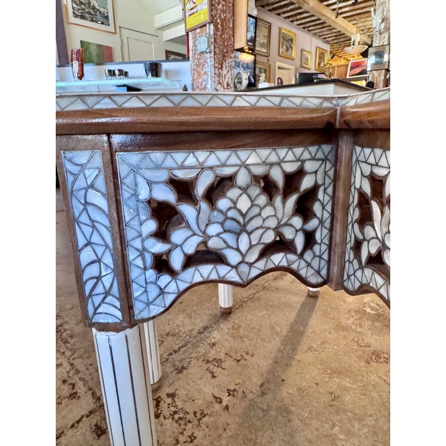 White Middle Eastern Contemporary Mother-of-Pearl Inlay Flower-Shaped Coffee Table For Sale - Image 8 of 8