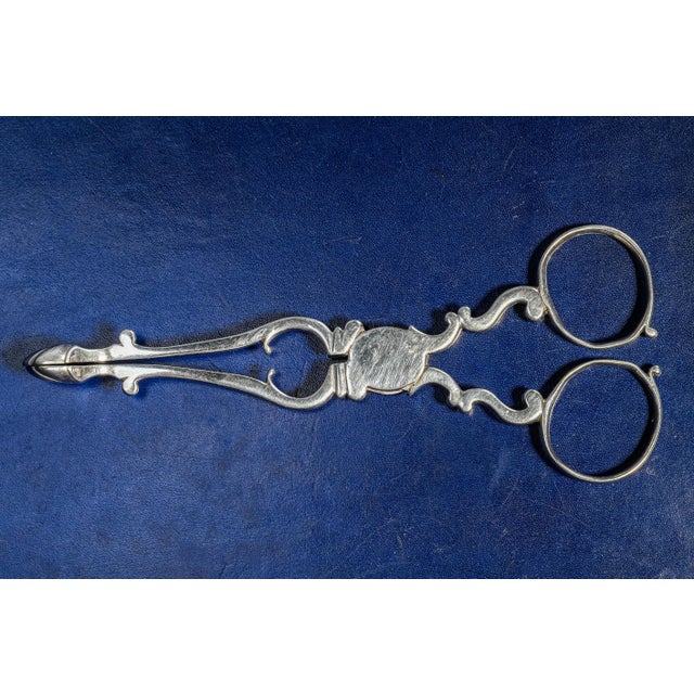 A refined relic of the Georgian tea table, these beautifully hand-crafted sterling silver sugar nips embody the elegance...