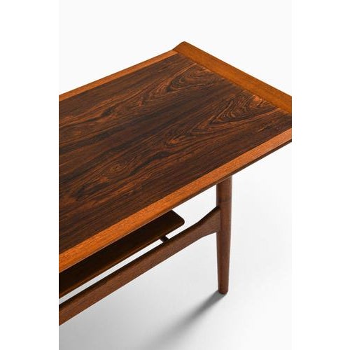 1950s Coffee Table in Rosewood and Teak attributed to Ib Kofod-Larsen, 1950s For Sale - Image 5 of 10