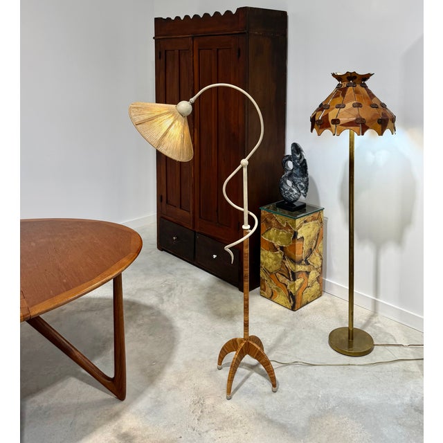 1950s Sculptural Split Reed Cane Rattan Floor Lamp Woven Rope Shade Spherical Metal Feet For Sale - Image 5 of 17