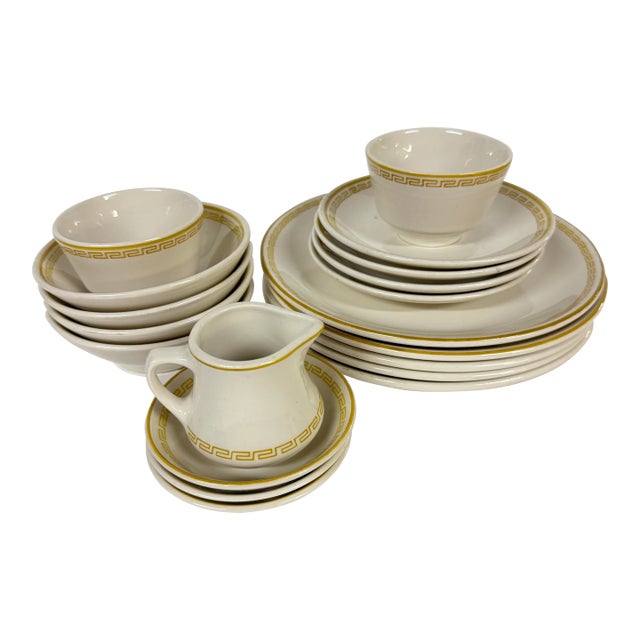 1950s Homer Laughlin Restaurant Quality Gold Greek Key Banded Dinnerware- 19 Pieces For Sale