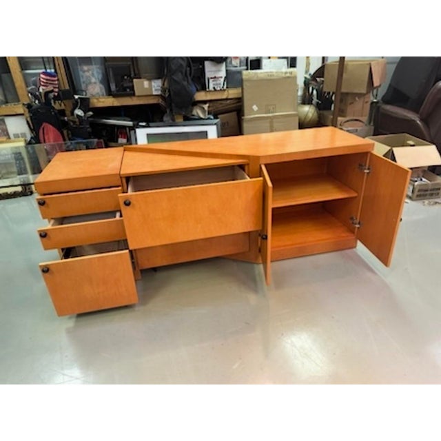 Late 20th Century Mid Century Ex Large Cantoni Movable Office Desk Storage File U or L Shape For Sale In Fayetteville, AR - Image 6 of 12