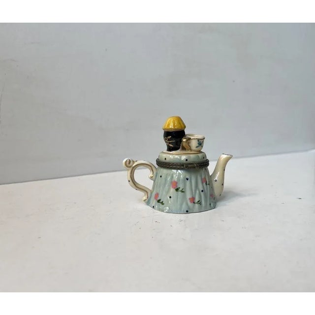 Antique Hand-Painted Porcelain Teapot Trinket with Black Reader For Sale - Image 3 of 7