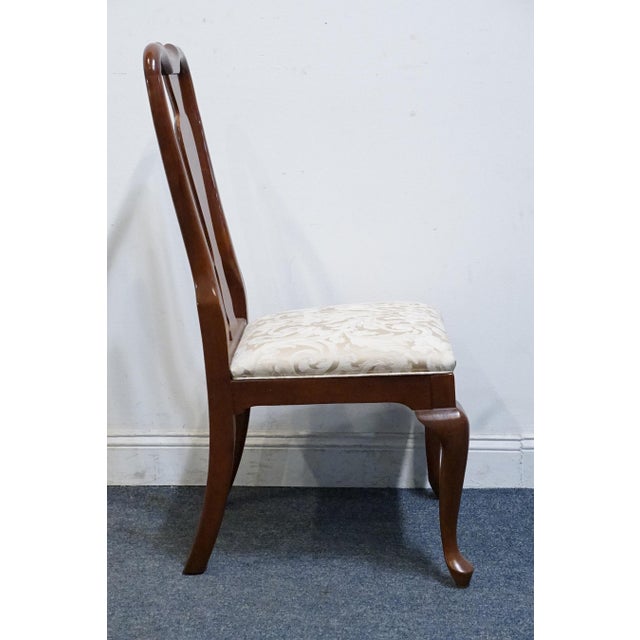 Late 20th Century Ethan Allen Georgian Court Collection Traditional Queen Anne Style Splat Back Dining Side Chair 11-6400 For Sale - Image 5 of 11