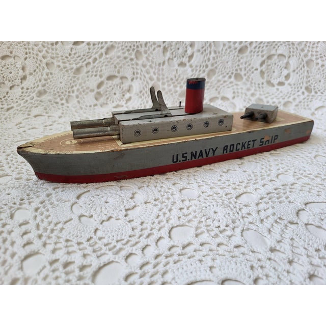 1940s 1940s Wooden Us Navy Radar-Rocket Ship, 'Made in Usa' For Sale - Image 5 of 7