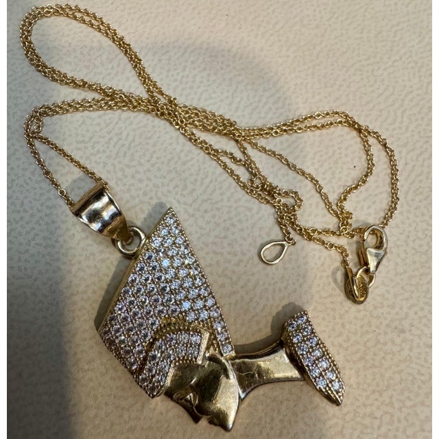 Vintage 1 Ct Diamond Face Pendant with hat 14 Karat Yellow Gold + Chain For Sale - Image 18 of 18