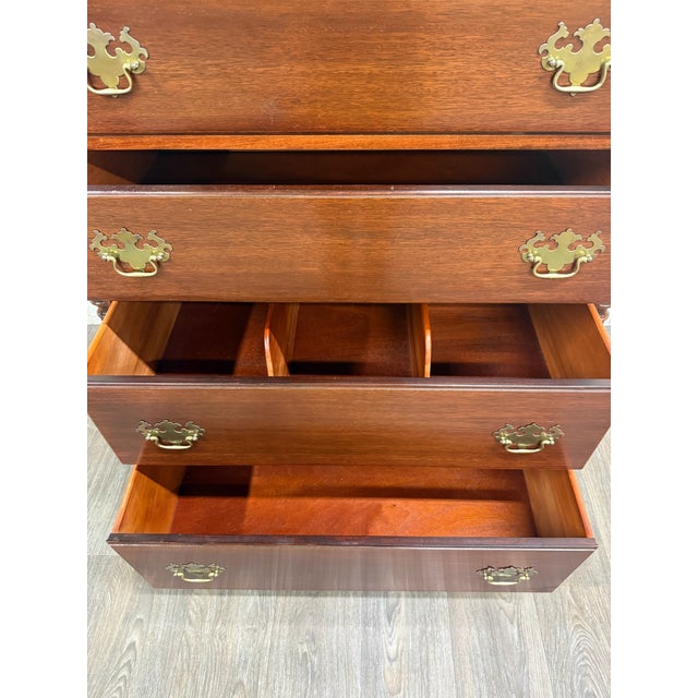 Vintage Thomasville Chair Company Mahogany Chest on Chest Dresser For Sale - Image 16 of 18