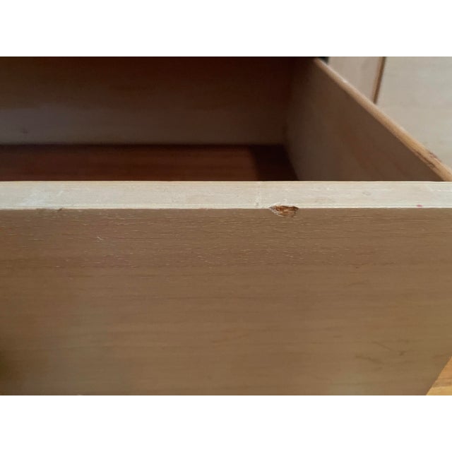 Beige 1950s Blonde Oak Mengel Lowboy Dresser With Detachable Mirror For Sale - Image 8 of 12