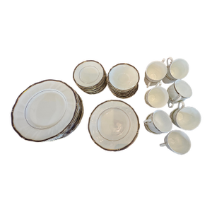 1980s Wedgewood Royal Lapis China - 5 Piece Placesetting Service for 12, Plus 1 Bonus Set- 65 Pieces