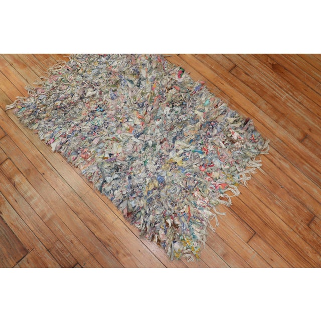 Mid-Century Modern Late 20th Century Colorful American Braid Confetti Throw Size Rug For Sale - Image 3 of 18