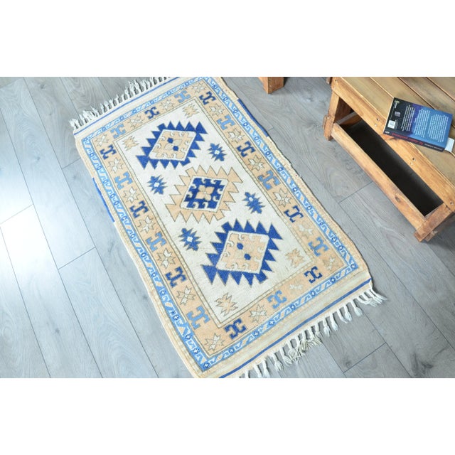 1960s Handmade wool and cotton rug in Turkish Anatolia Carpet, Vintage Oushak Rug, Turkish Antique Vintage Anatolian Rug,...