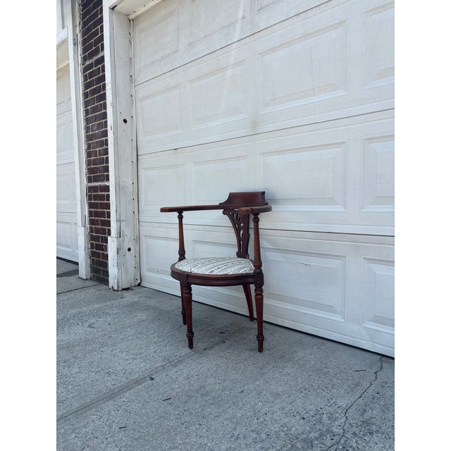 Traditional Antique Sheraton Revival Mahogany Corner Chair, Roundabout Chair For Sale - Image 3 of 9