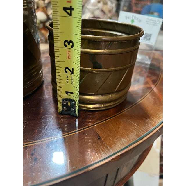 Metal 1970s Pair of Small Brass Decorative Catchalls For Sale - Image 7 of 10