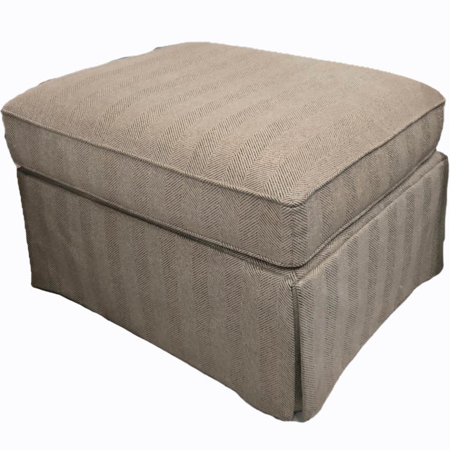 Century Furniture Tyler Custom Source Configurable Lounge Chair & Ottoman | Home Elegance Collection | Made in Usa | 2021 For Sale - Image 10 of 10