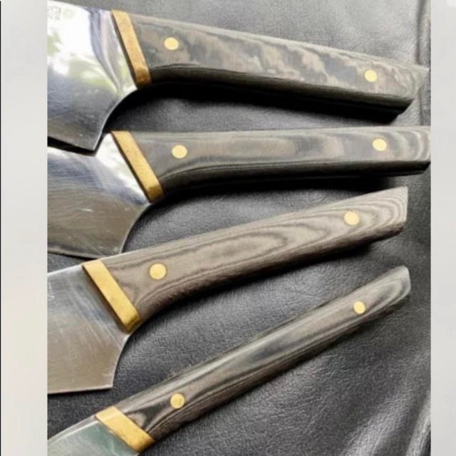 Contemporary Vintage 1990s Joseph DiGANGI Designs System II Cutlery Knife Set Mirror Blade w/ stand - Set of 5 For Sale - Image 3 of 12