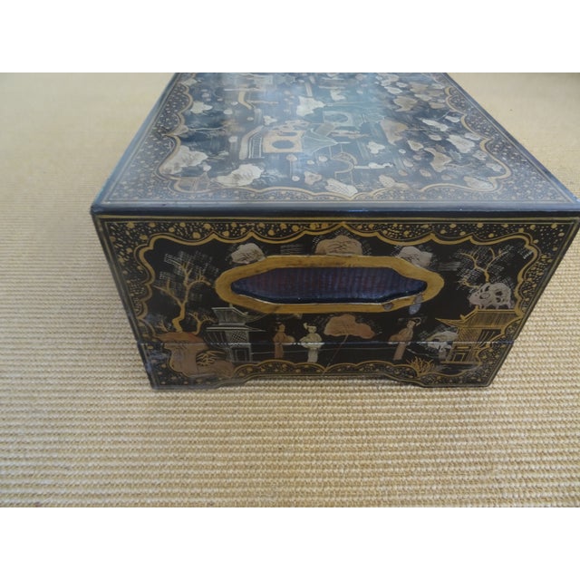 Large Vintage Chinoiserie Black Lacquered Gilt Painted Box For Sale - Image 4 of 6