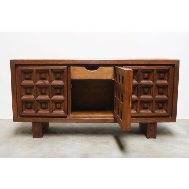 Mid-Century Modern Mid-Century Brutalist Sideboard in Stained Pine by Biosca, Spain, 1960 For Sale - Image 3 of 18