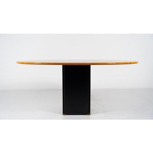 Mid-Century Artona Dining Table by Afra and Tobia Scarpa for Maxalto, 1970s. This piece is attributed to the mentioned...