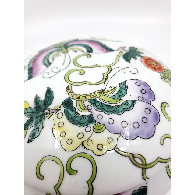 White Vintage Chinese Ceramic Box With Butterflies For Sale - Image 8 of 9