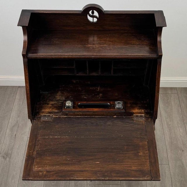 2000 - 2009 20th Century English Oak Bureau with Fitted Interior For Sale - Image 5 of 14