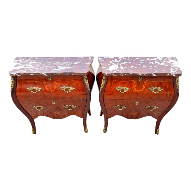 Pair of French Louis XV Style Bombe Commodes Bedside Tables Nightstands For Sale
