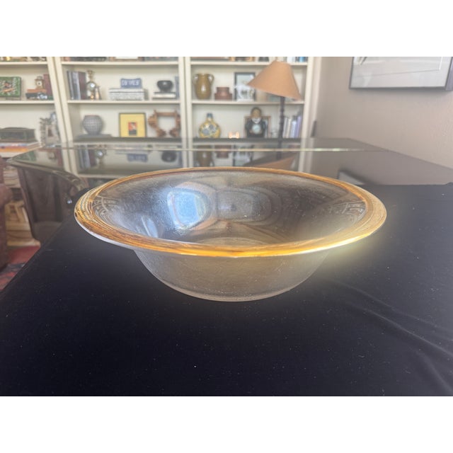 1980s Large Annieglass Roman Antique Serving Bowl – 24k Gold Rim – 13.4” – Early Production For Sale - Image 4 of 4