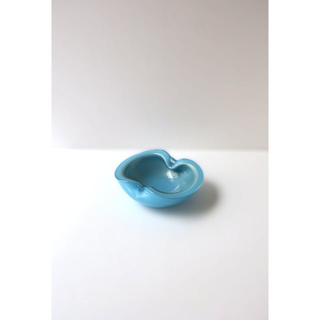 Sky Blue Italian Murano Blue and Gold Art Glass Bowl Alfredo Barbini, Ca Mid-20th Century For Sale - Image 8 of 11