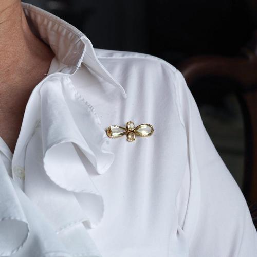 Antique 12 Karat Gold Quatrefoil Brooch with Citrine, 19th Century For Sale - Image 3 of 18