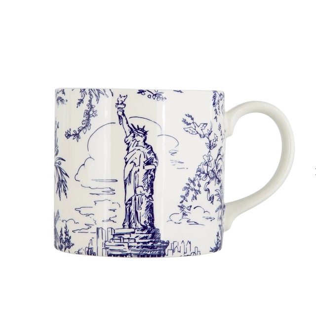 Contemporary Tiffany & Co. Toile Mugs With Scenes of New York Blue and White For Sale - Image 3 of 10