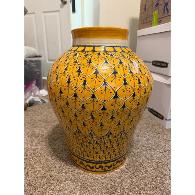 1970s 1970s Casal Mexican Hand Painted Folk Art Pottery Floor Planter Jar 19” For Sale - Image 5 of 6