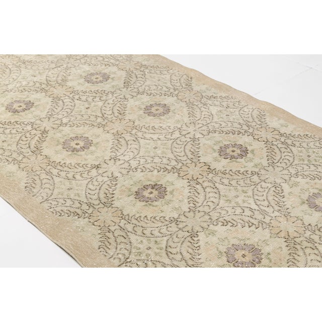 Textile Mid 20th Century Minimalist Home Decor Floor Rug For Sale - Image 7 of 10
