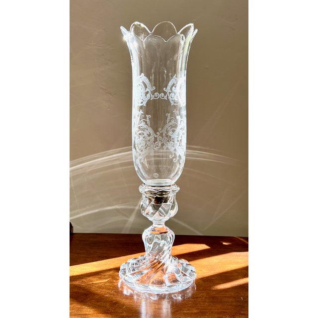 1930s Louis XV Rococo Revivalt Crystal Hurricane Lamp from Baccarat, 1900s For Sale - Image 5 of 15