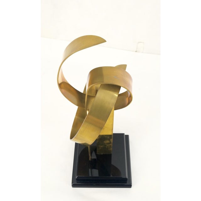 Van Teal Mid-Century Modern Brass Ribbon Abstract Sculpture on Black Square Base For Sale - Image 12 of 13