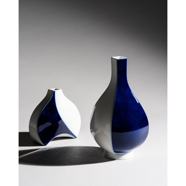 Modernist Porcelain Vases by Trude Petri and Konrad Quillmann for KPM Berlin, 1960s, Set of 2 For Sale - Image 4 of 13