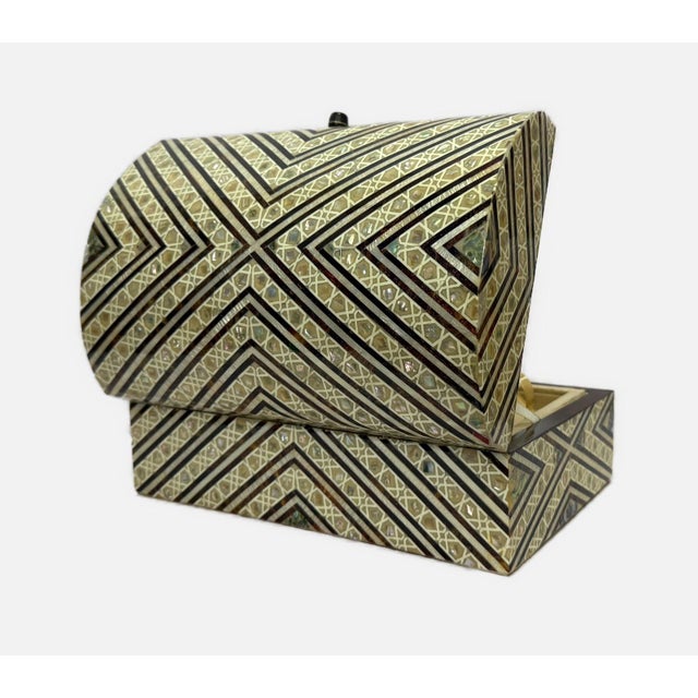 2010s Handmade Shell Inlay Jewelry Box – Egyptian Geometric Design For Sale - Image 5 of 9
