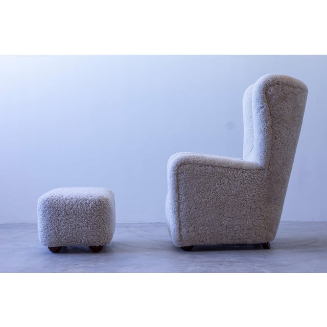 Gray Set of 1672 Wingback Chair and Pouf by Fritz Hansen, 1930s For Sale - Image 8 of 13