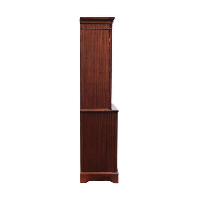 Vintage Antique Solid Mahogany Traditional Duncan Phyfe Inspired 39" China Cabinet 1236 For Sale - Image 14 of 15
