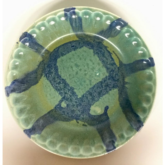 Artisan Hand Painted Stoneware Pie Plate Platter For Sale - Image 9 of 9