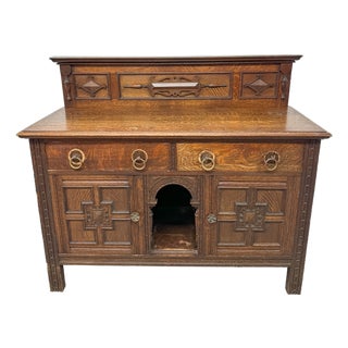 Arts & Crafts Quarter Sawn Oak Sideboard, 1890s For Sale