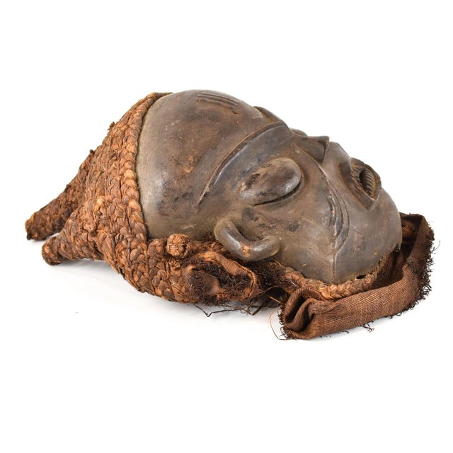 African Early 20th Century Pende Mask with Woven Hood For Sale - Image 3 of 7