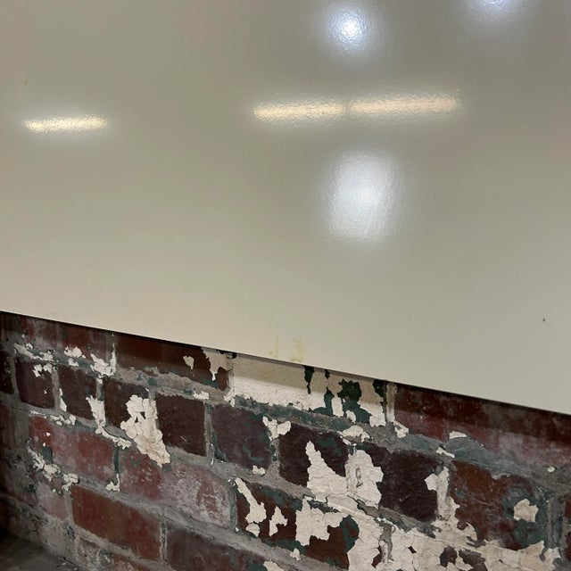 Mid 20th Century 80s Laminate Cream Full Size Headboard With Brass Trim For Sale - Image 5 of 7