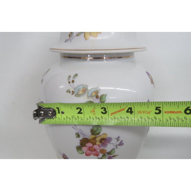 Andrea by Sadek White Lidded Porcelain Ginger Jar With Flowers Butterflies 5013b For Sale - Image 12 of 17