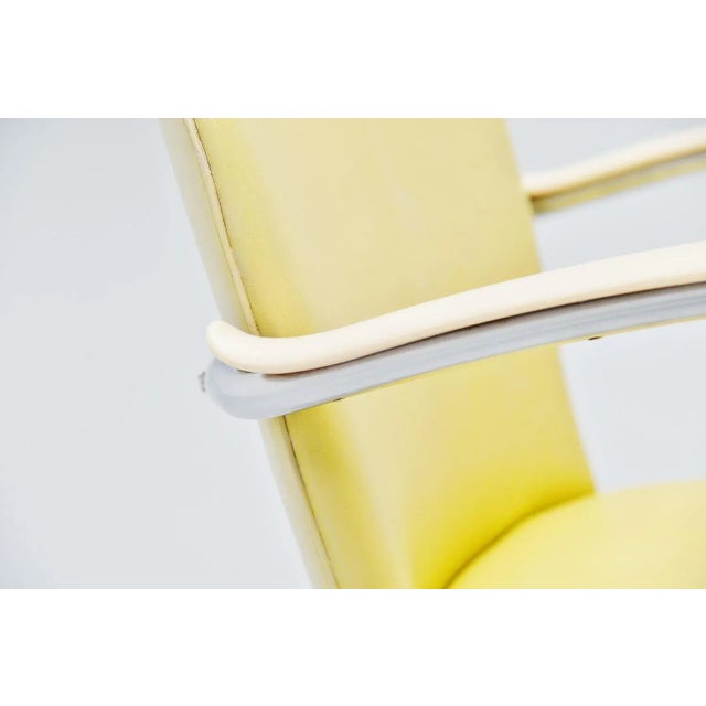 White Lounge Chairs Model 414 Th by Wh Gispen for Delft, 1961, Set of 2 For Sale - Image 8 of 9