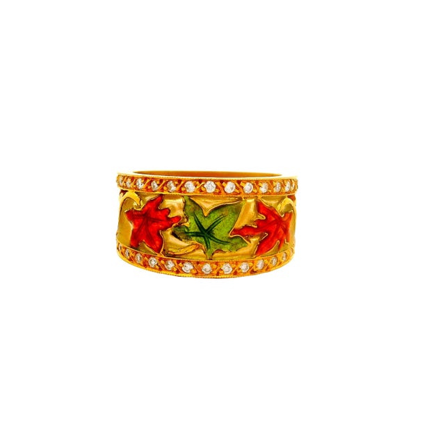 Contemporary Masriera Diamond 18k Yellow Gold Enamel Leaves Motif Ring, Size 7.25 For Sale - Image 3 of 7