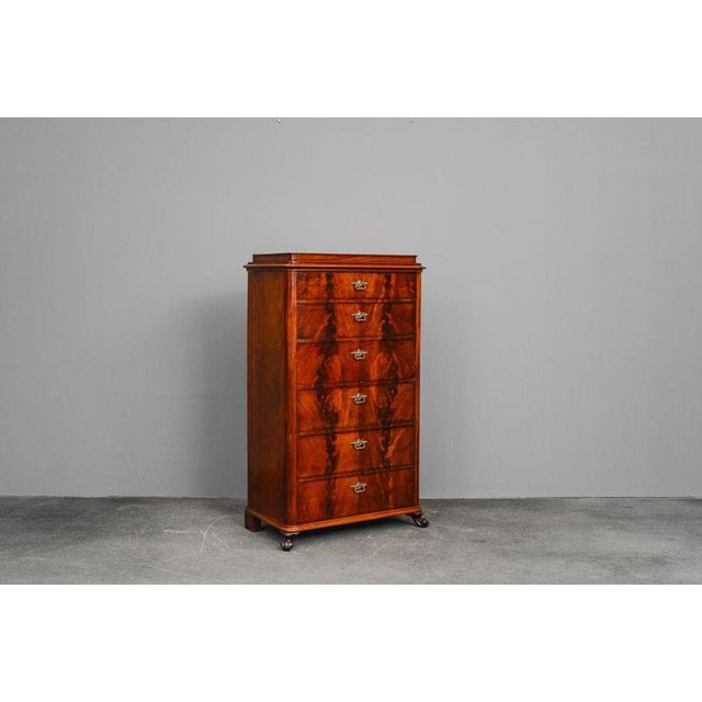 Biedermeier Chest of Drawers with Secretary Compartment in Mahogany, Early 19th Century For Sale - Image 4 of 18